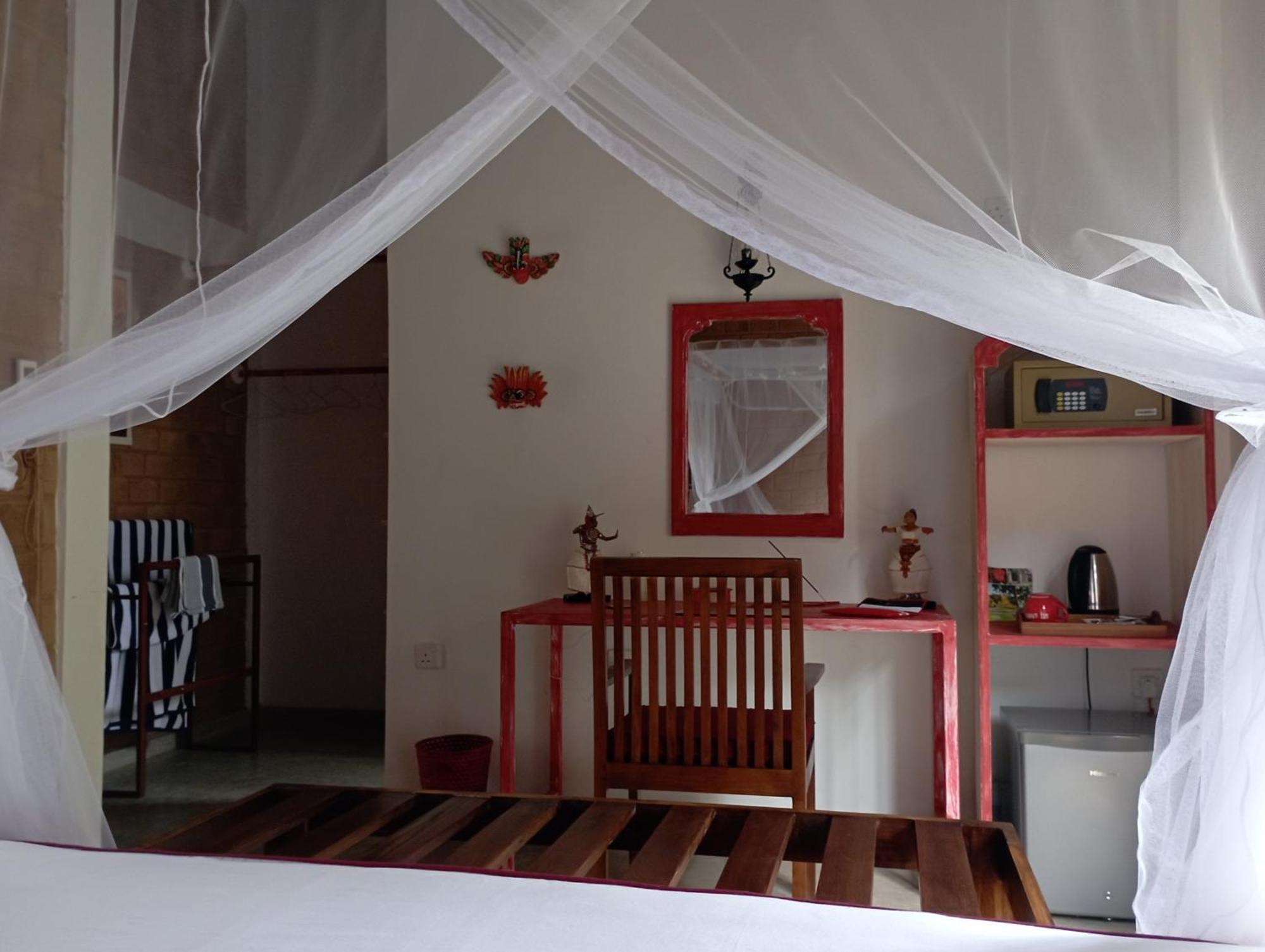 Villa Lyvie Ayurvedic Hotel Tangalle Ngoại thất bức ảnh