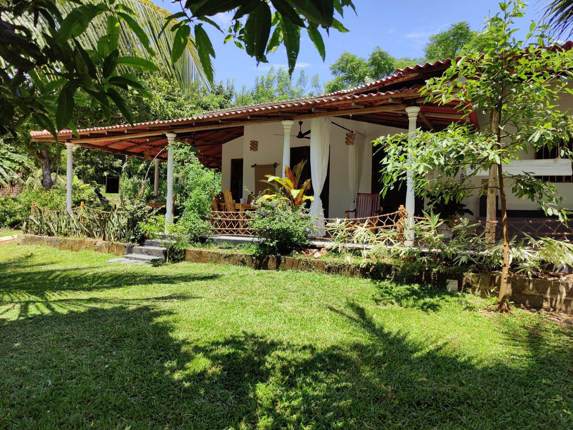 Villa Lyvie Ayurvedic Hotel Tangalle Ngoại thất bức ảnh