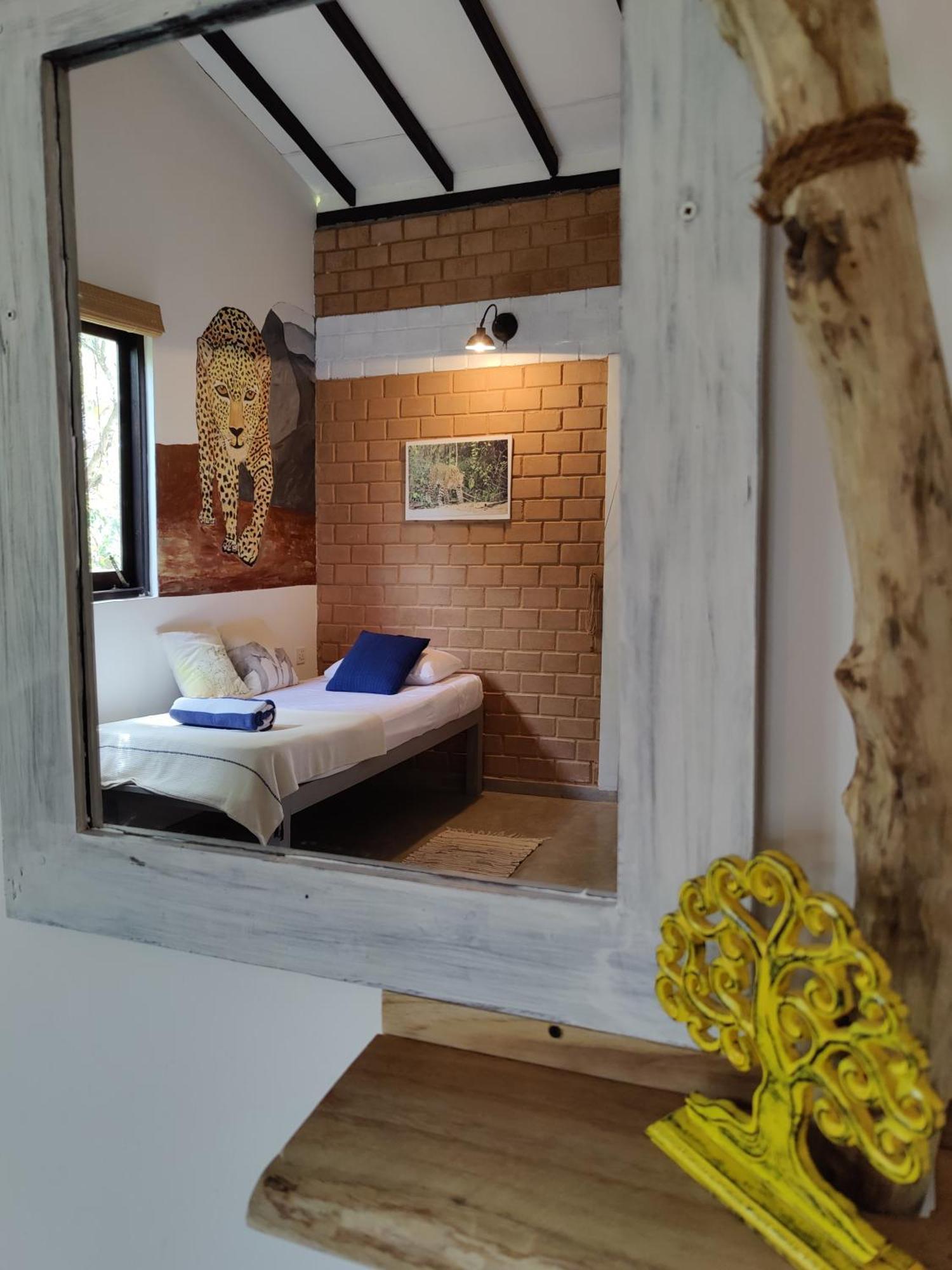 Villa Lyvie Ayurvedic Hotel Tangalle Ngoại thất bức ảnh